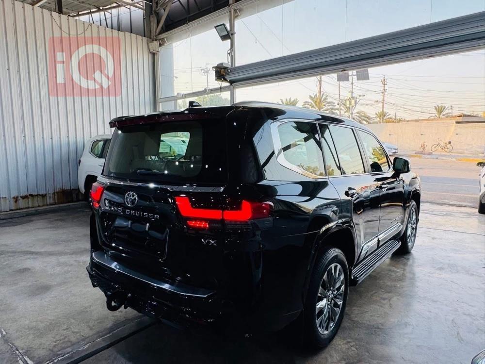 تويوتا لاندكروزر